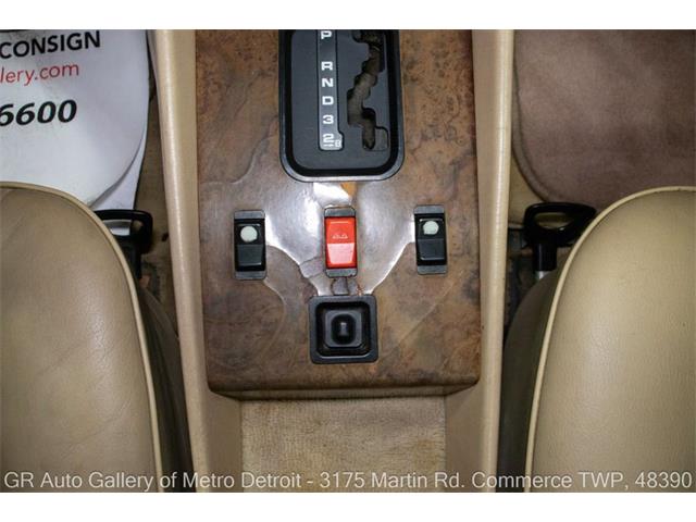 1987 Mercedes-Benz 560SL (CC-2087946) for sale in Kentwood, Michigan