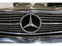 1987 Mercedes-Benz 560SL (CC-2087946) for sale in Kentwood, Michigan
