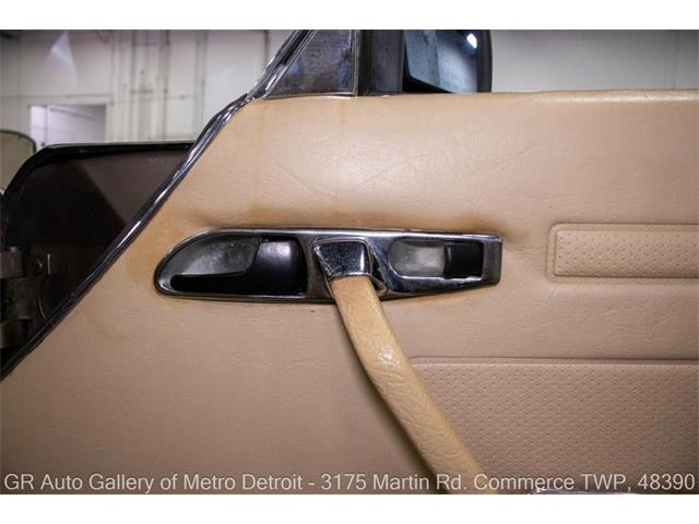 1987 Mercedes-Benz 560SL (CC-2087946) for sale in Kentwood, Michigan