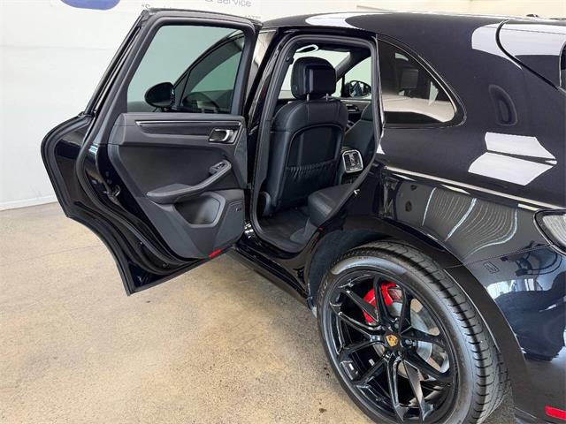 2025 Porsche Macan (CC-2088071) for sale in Allison Park, Pennsylvania