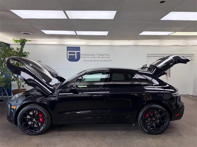2025 Porsche Macan (CC-2088071) for sale in Allison Park, Pennsylvania