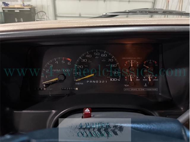 1996 Chevrolet Suburban (CC-2088111) for sale in Holland , Michigan