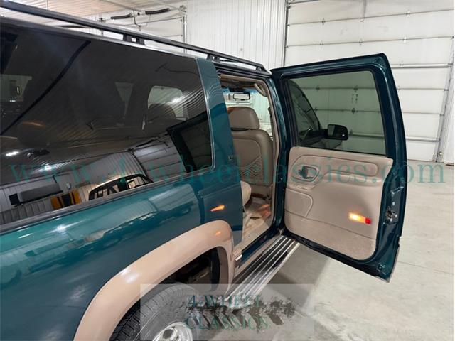1996 Chevrolet Suburban (CC-2088111) for sale in Holland , Michigan