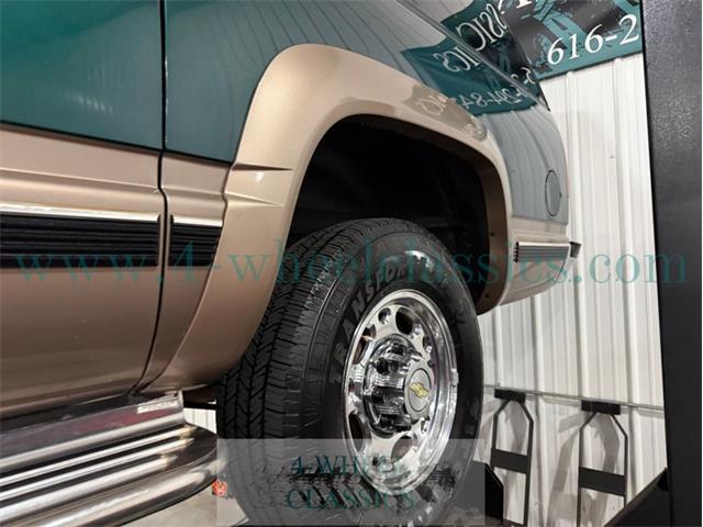 1996 Chevrolet Suburban (CC-2088111) for sale in Holland , Michigan