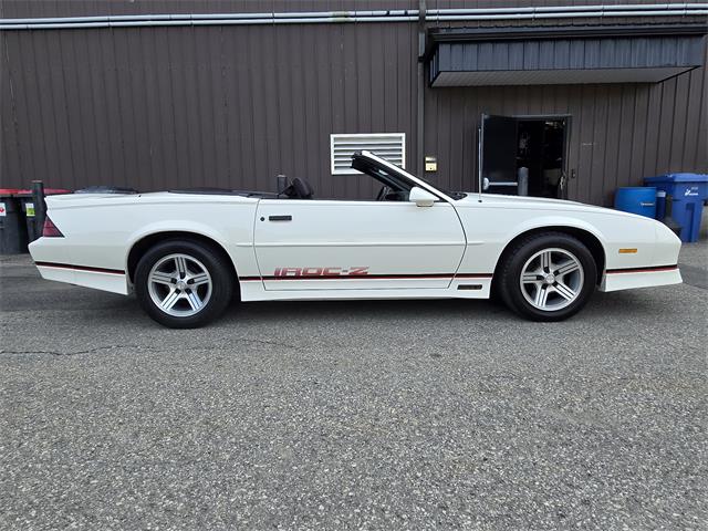 1989 Chevrolet Camaro IROC Z28 (CC-2088147) for sale in Vaudreuil-Dorion, Québec