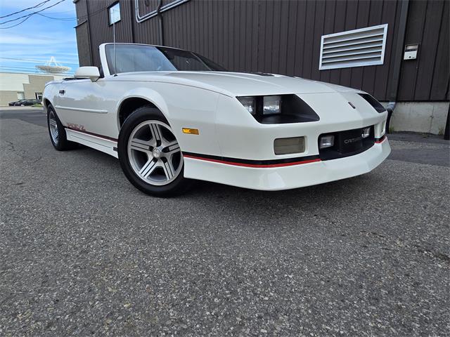 1989 Chevrolet Camaro IROC Z28 (CC-2088147) for sale in Vaudreuil-Dorion, Québec