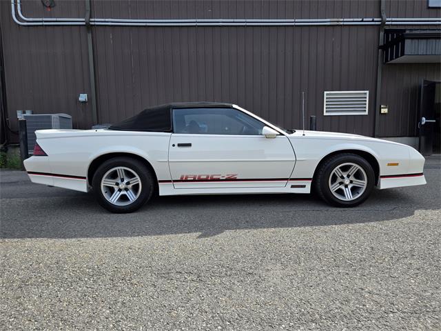 1989 Chevrolet Camaro IROC Z28 (CC-2088147) for sale in Vaudreuil-Dorion, Québec