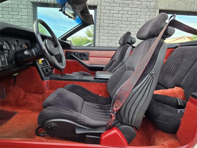 1989 Chevrolet Camaro IROC Z28 (CC-2088147) for sale in Vaudreuil-Dorion, Québec