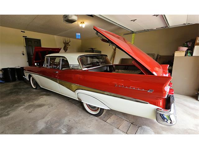 1958 Ford Fairlane 500 Skyliner (CC-2088185) for sale in Sioux Falls, South Dakota