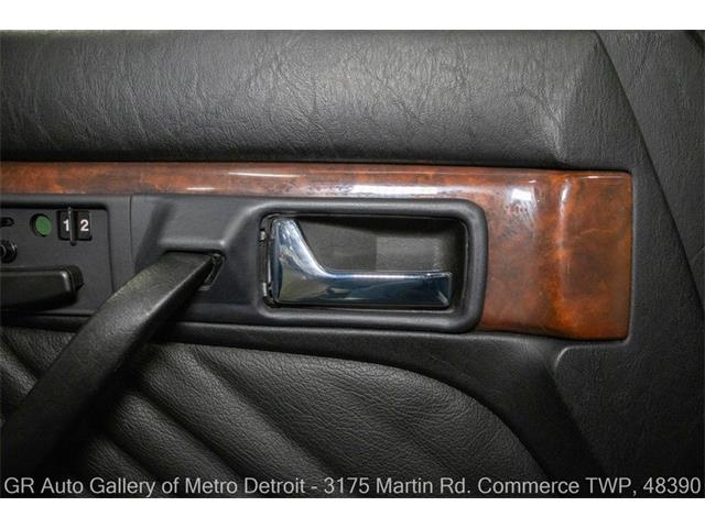 1989 Mercedes-Benz 560SEL (CC-2088205) for sale in Kentwood, Michigan