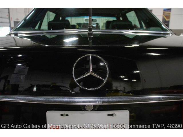 1989 Mercedes-Benz 560SEL (CC-2088205) for sale in Kentwood, Michigan