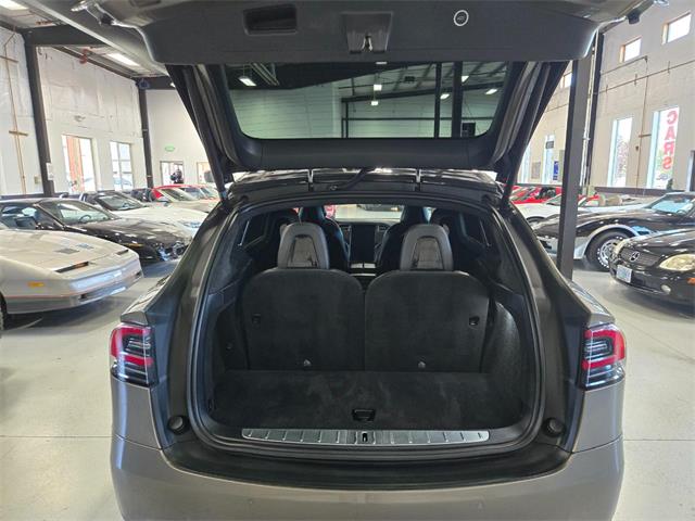 2016 Tesla Model X (CC-2088423) for sale in Bend, Oregon
