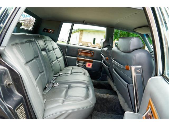 1985 Cadillac Fleetwood (CC-2088651) for sale in Ramsey, Minnesota