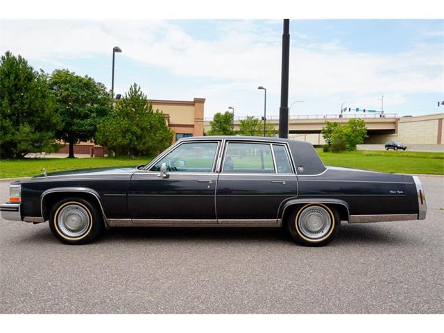 1985 Cadillac Fleetwood (CC-2088651) for sale in Ramsey, Minnesota