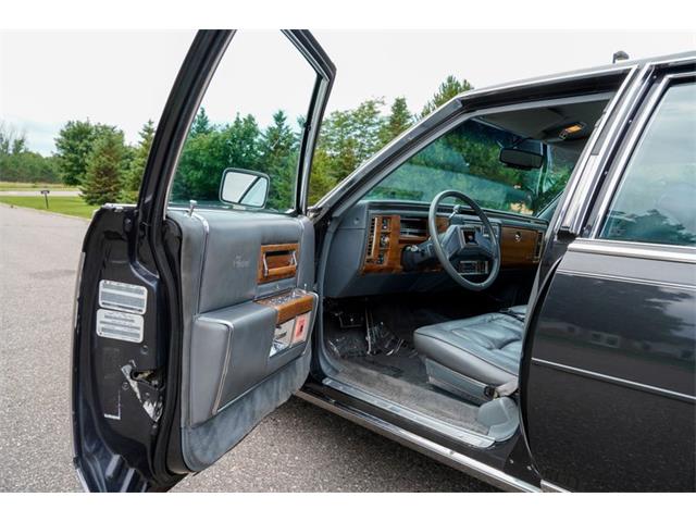 1985 Cadillac Fleetwood (CC-2088651) for sale in Ramsey, Minnesota