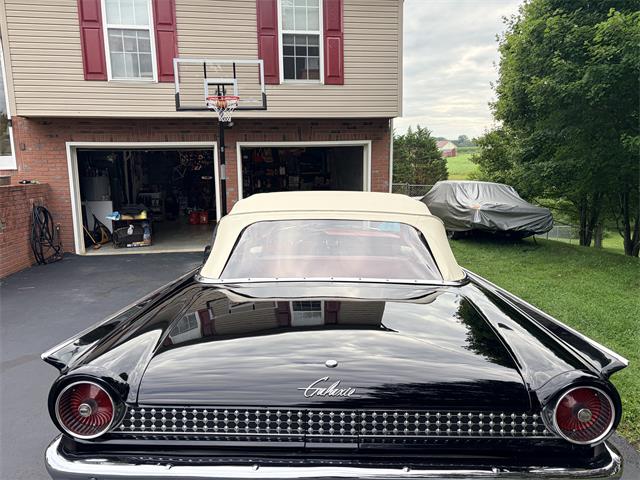 1961 Ford Galaxie 500 Sunliner (CC-2088797) for sale in Limestone, Tennessee
