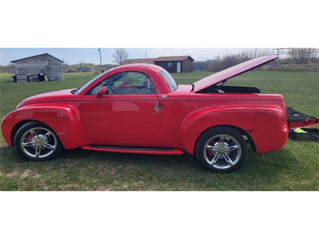 2005 Chevrolet SSR (CC-2088820) for sale in Regina, Saskatchewan