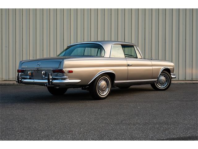 1968 Mercedes-Benz 280 (CC-2088830) for sale in Southampton, New York