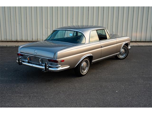 1968 Mercedes-Benz 280 (CC-2088830) for sale in Southampton, New York