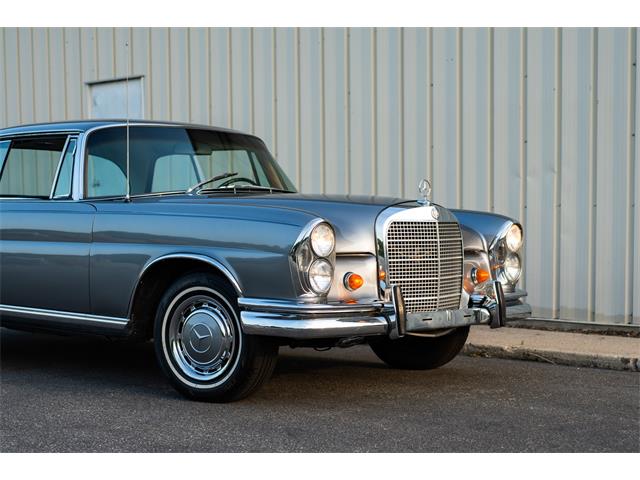 1968 Mercedes-Benz 280 (CC-2088830) for sale in Southampton, New York