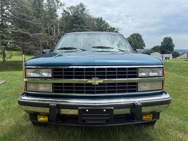 1993 Chevrolet Suburban (CC-2088833) for sale in Latrobe, Pennsylvania