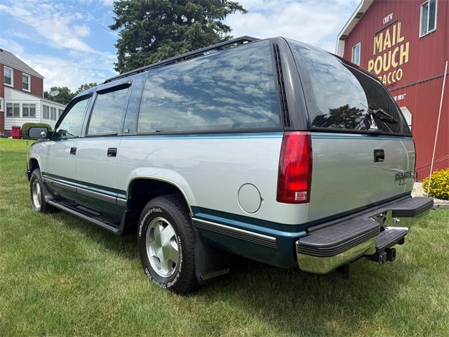 1993 Chevrolet Suburban (CC-2088833) for sale in Latrobe, Pennsylvania
