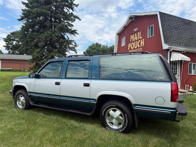 1993 Chevrolet Suburban (CC-2088833) for sale in Latrobe, Pennsylvania