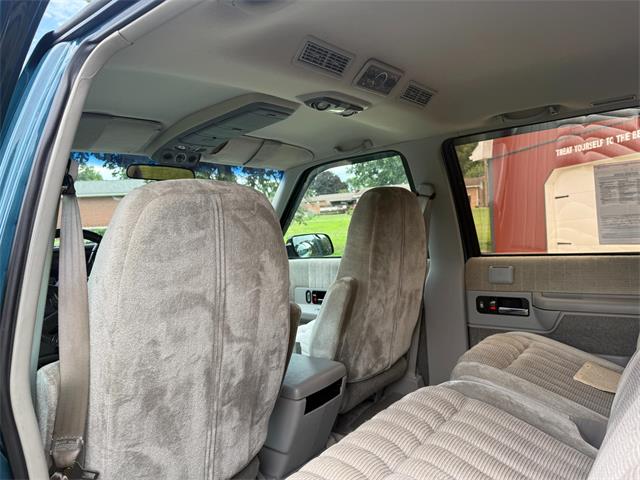 1993 Chevrolet Suburban (CC-2088833) for sale in Latrobe, Pennsylvania