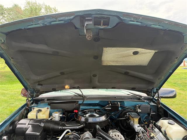1993 Chevrolet Suburban (CC-2088833) for sale in Latrobe, Pennsylvania