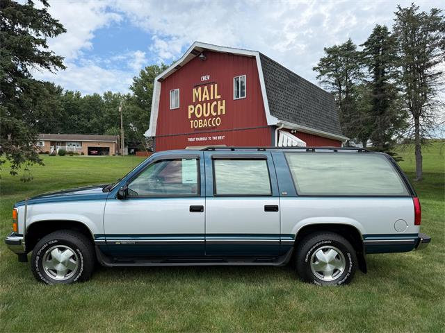 1993 Chevrolet Suburban (CC-2088833) for sale in Latrobe, Pennsylvania