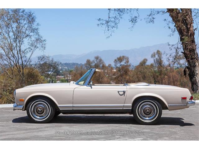 1968 Mercedes-Benz 250SL (CC-2088885) for sale in Beverly Hills, California