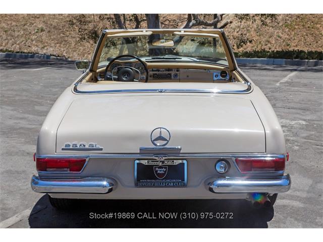 1968 Mercedes-Benz 250SL (CC-2088885) for sale in Beverly Hills, California