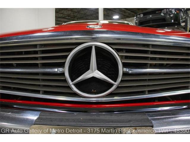 1988 Mercedes-Benz 560SL (CC-2088886) for sale in Kentwood, Michigan