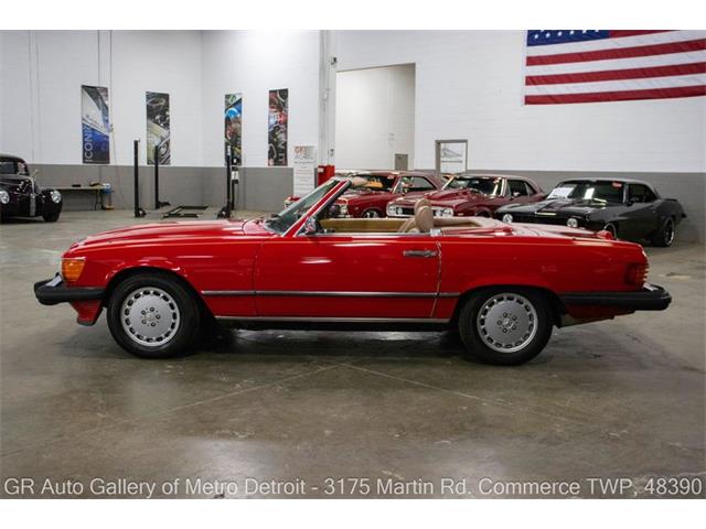 1988 Mercedes-Benz 560SL (CC-2088886) for sale in Kentwood, Michigan