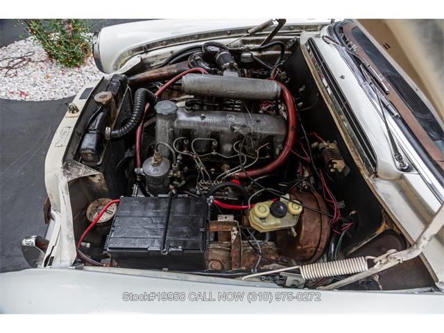 1966 Mercedes-Benz 200D (CC-2088887) for sale in Beverly Hills, California