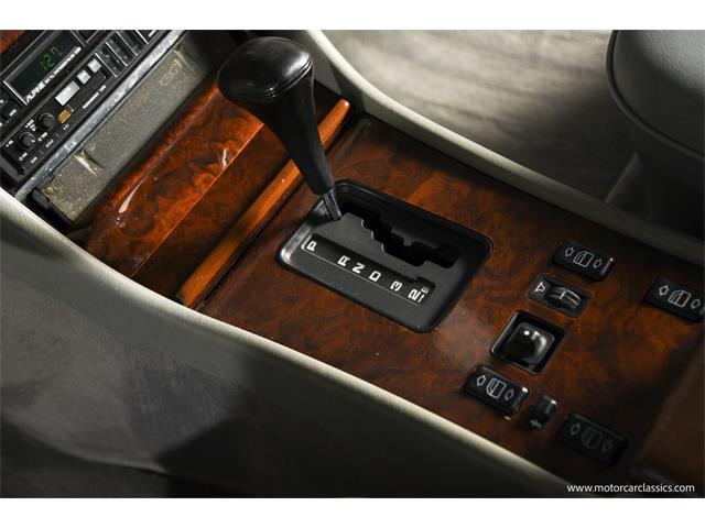 1988 Mercedes-Benz 560 (CC-2088978) for sale in Farmingdale, New York