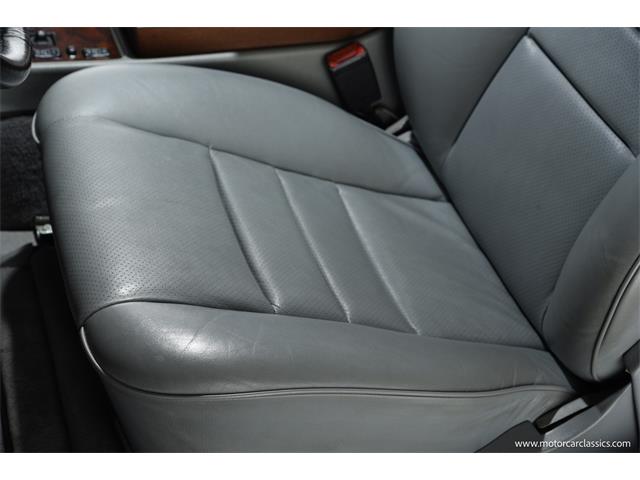 1988 Mercedes-Benz 560 (CC-2088978) for sale in Farmingdale, New York
