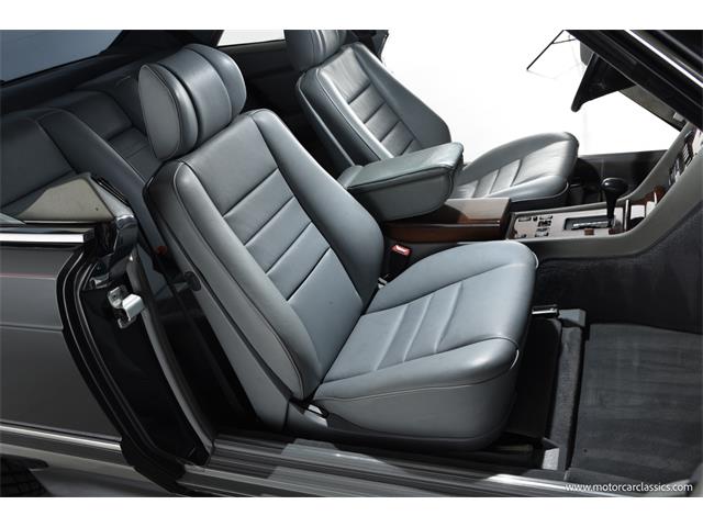 1988 Mercedes-Benz 560 (CC-2088978) for sale in Farmingdale, New York