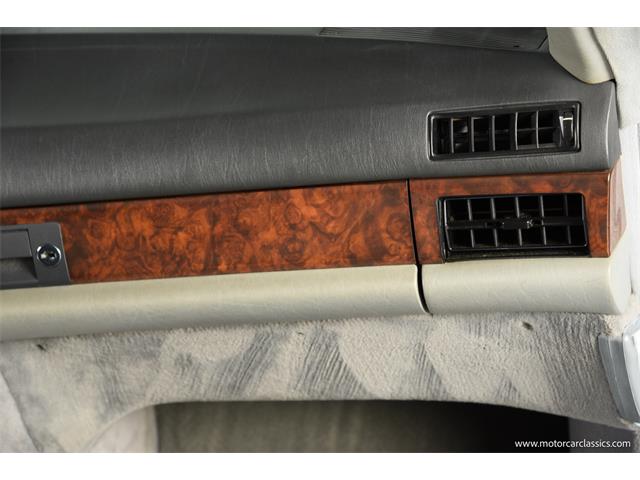 1988 Mercedes-Benz 560 (CC-2088978) for sale in Farmingdale, New York