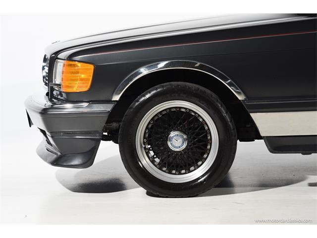 1988 Mercedes-Benz 560 (CC-2088978) for sale in Farmingdale, New York