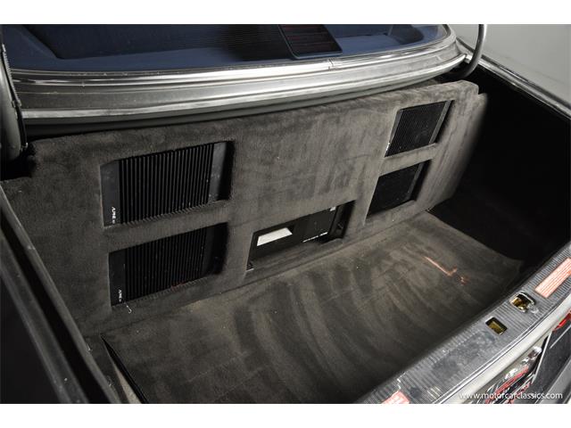 1988 Mercedes-Benz 560 (CC-2088978) for sale in Farmingdale, New York