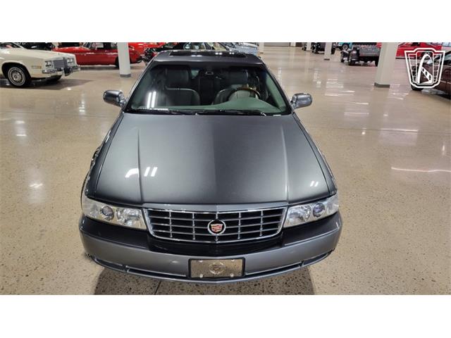2004 Cadillac Seville (CC-2088985) for sale in Dearborn, Michigan