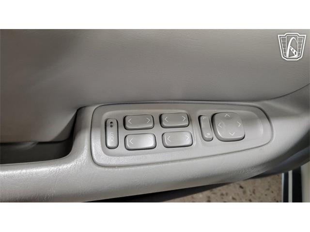 2004 Cadillac Seville (CC-2088985) for sale in Dearborn, Michigan