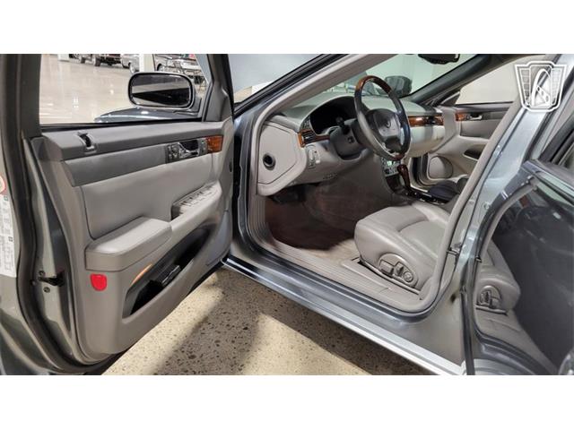 2004 Cadillac Seville (CC-2088985) for sale in Dearborn, Michigan