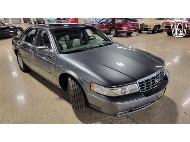 2004 Cadillac Seville (CC-2088985) for sale in Dearborn, Michigan