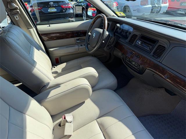 2007 Mercury Grand Marquis (CC-2089041) for sale in Edison, New Jersey