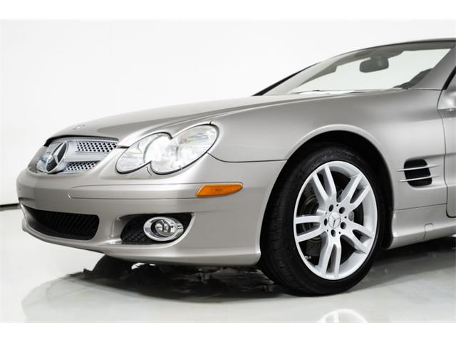 2007 Mercedes-Benz SL550 (CC-2089216) for sale in St. Charles, Missouri