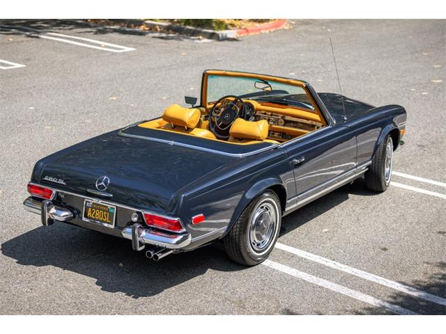 1969 Mercedes-Benz 280SL (CC-2089276) for sale in Laguna Beach, California