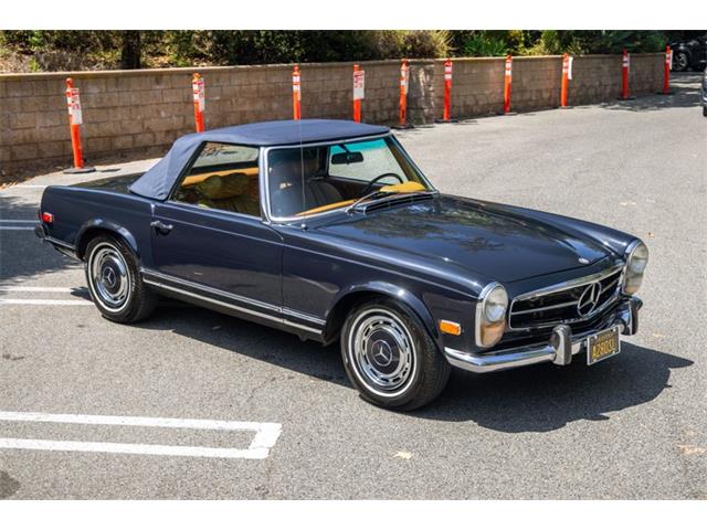 1969 Mercedes-Benz 280SL (CC-2089276) for sale in Laguna Beach, California