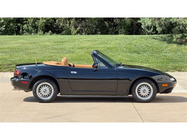 1992 Mazda MX-5 Miata (CC-2089280) for sale in Lenexa, Kansas